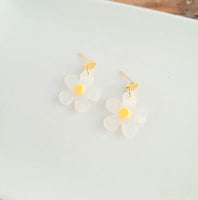 Daisy Earrings